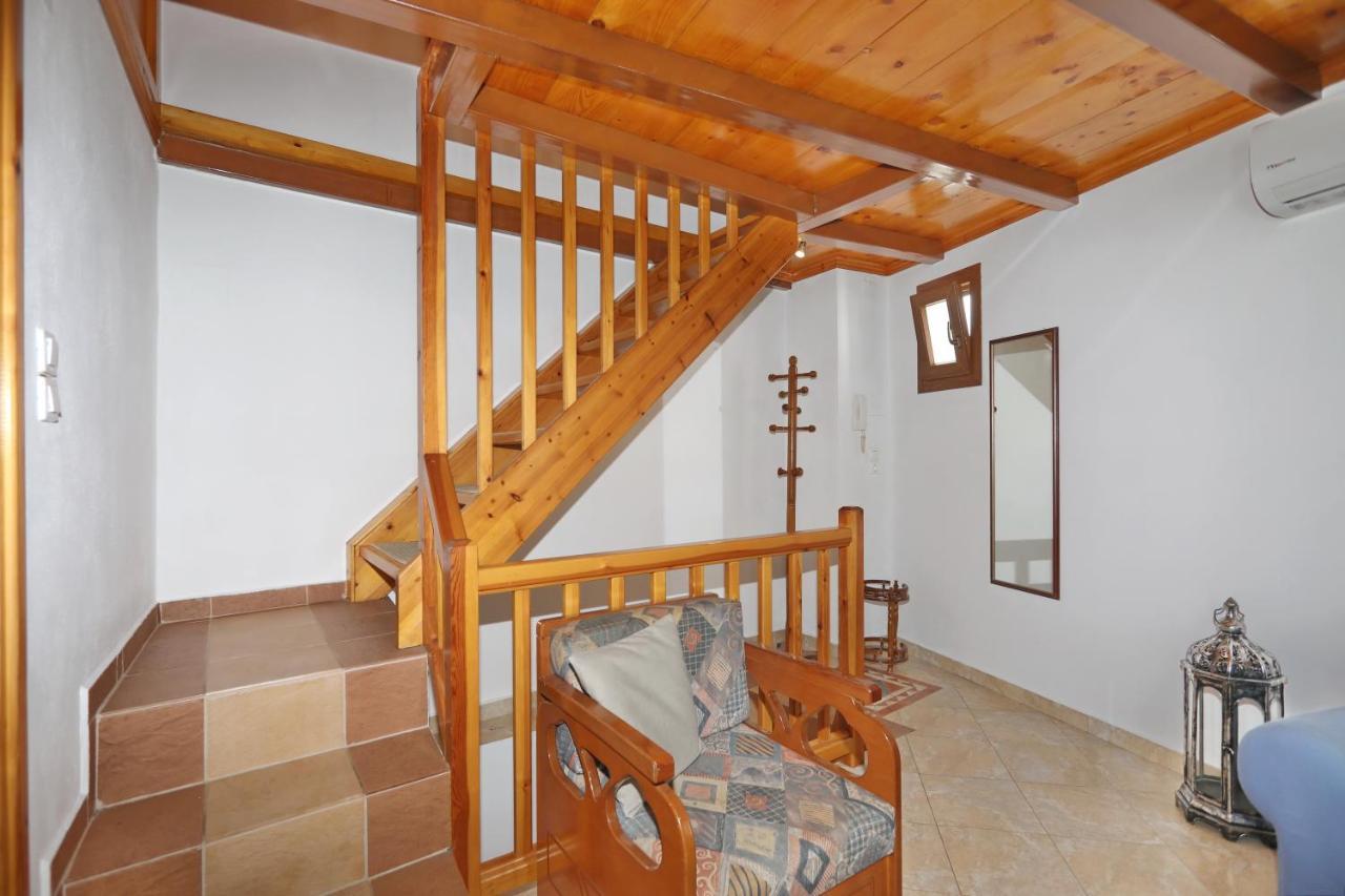 Traditional City Centre House Szkópelosz Kültér fotó